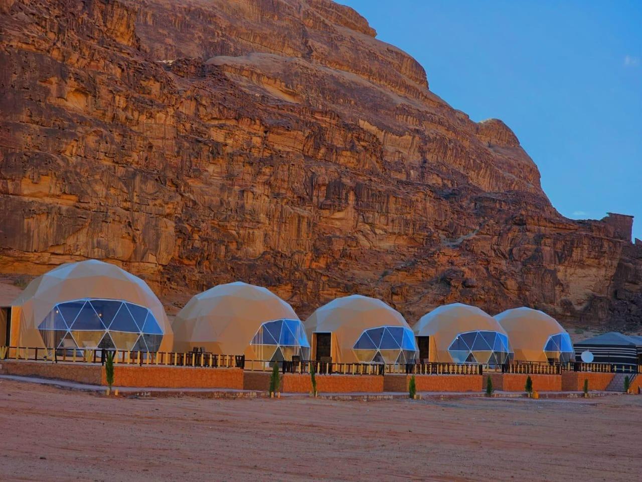 Hotel Sunrise Luxury Camp Wadi Rum Exterior foto